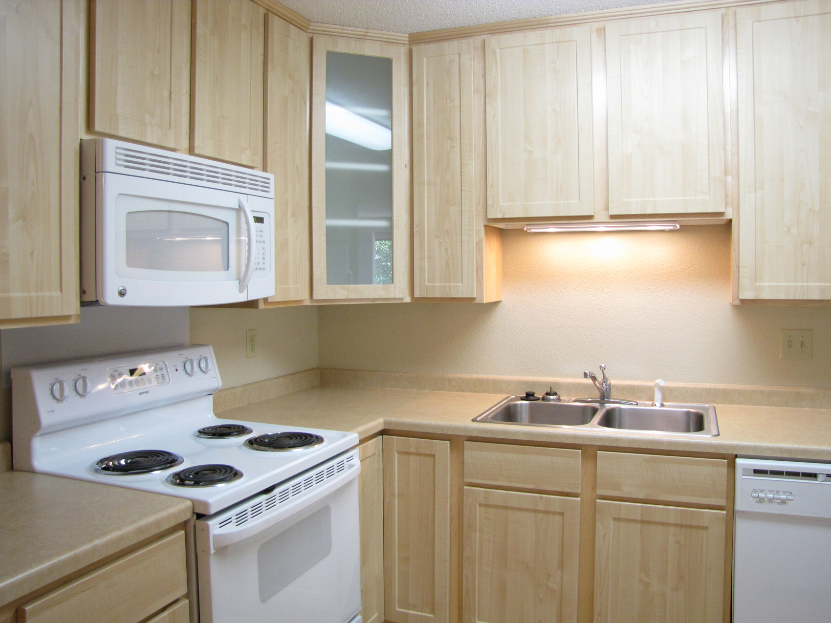 Sun Cliffe Kitchen 4