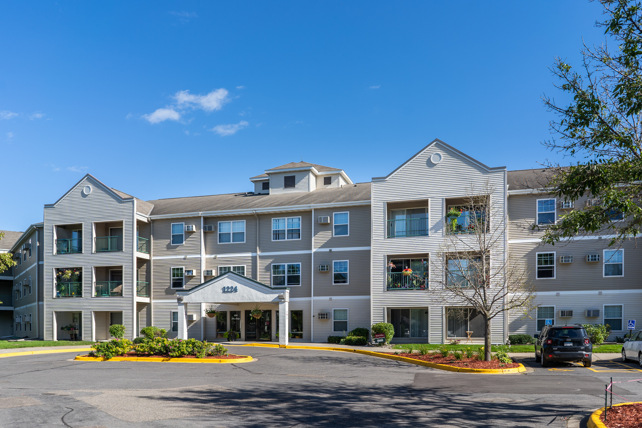 Apartments for Rent in Shakopee, MN Riva Ridge
