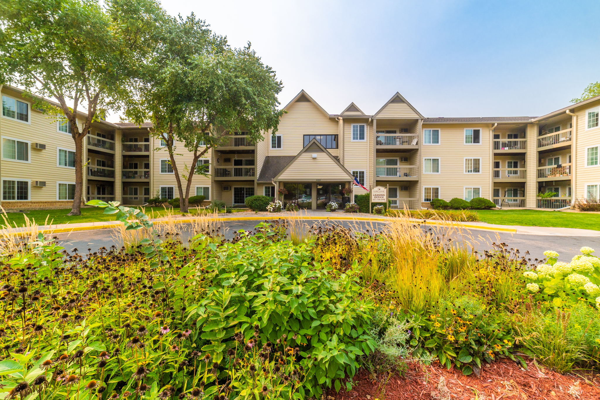 Apartment Rentals in St. Paul, MN Sun Cliffe Apartments Thies