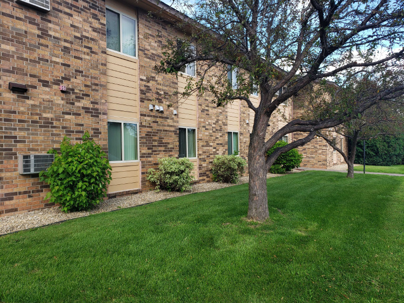 Elk Ridge Manor Affordable Housing, Apartment and Townhome Rentals in